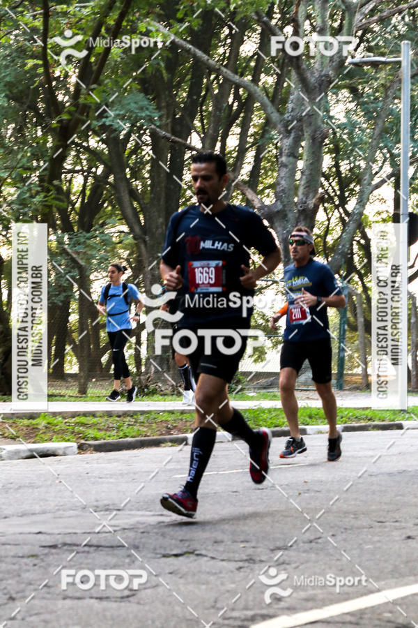 Buy your photos of the event10 Milhas 2018 - So Paulo on Fotop