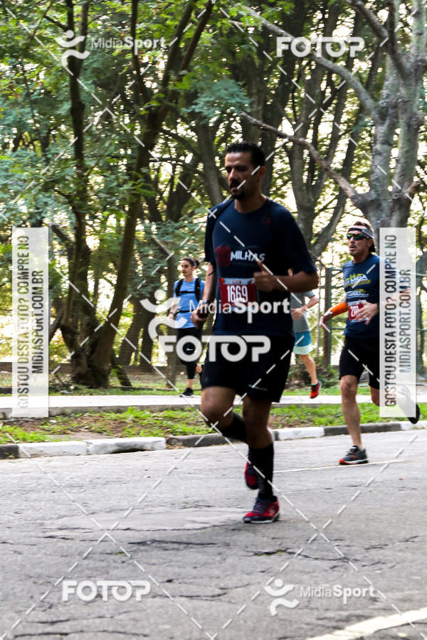 Buy your photos of the event10 Milhas 2018 - So Paulo on Fotop