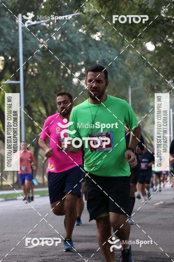 Buy your photos of the event10 Milhas 2018 - So Paulo on Fotop