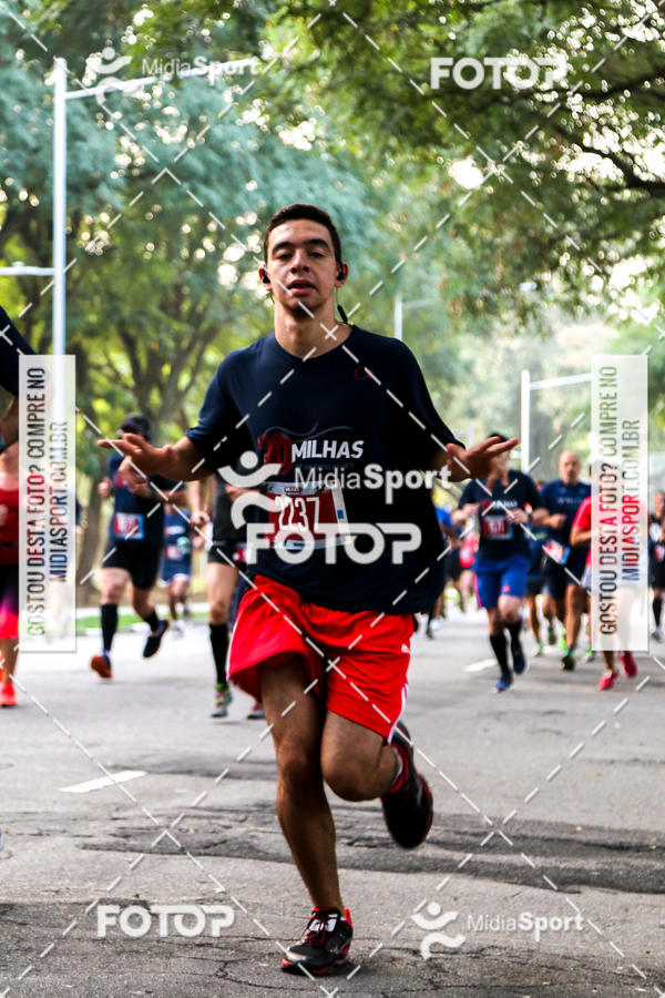 Buy your photos of the event10 Milhas 2018 - So Paulo on Fotop