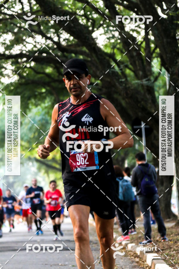 Buy your photos of the event10 Milhas 2018 - So Paulo on Fotop