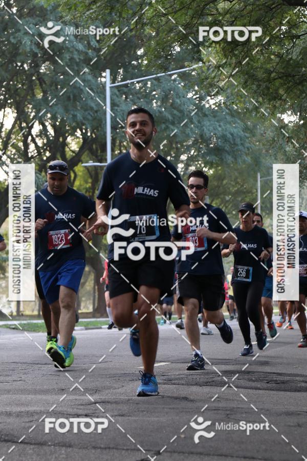Buy your photos of the event10 Milhas 2018 - So Paulo on Fotop
