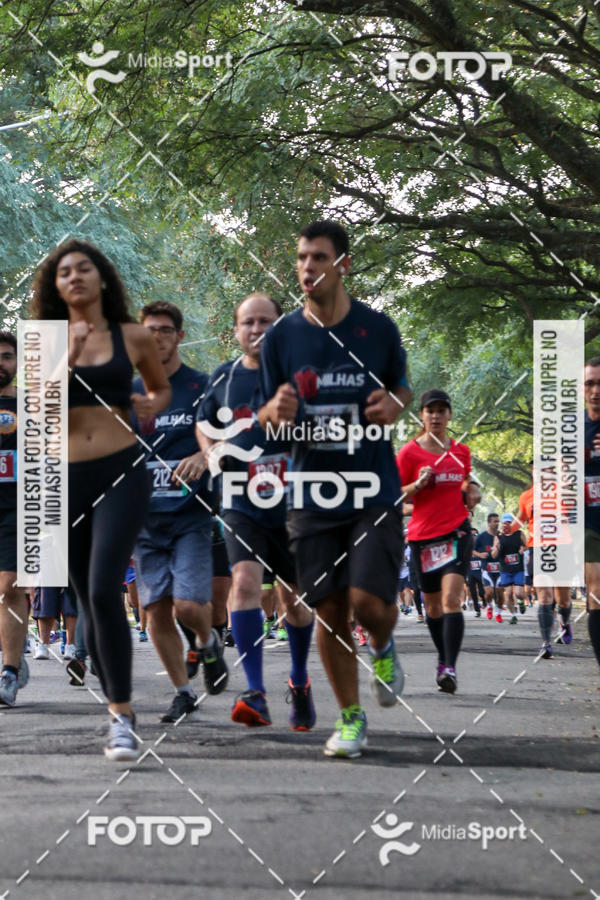 Buy your photos of the event10 Milhas 2018 - So Paulo on Fotop