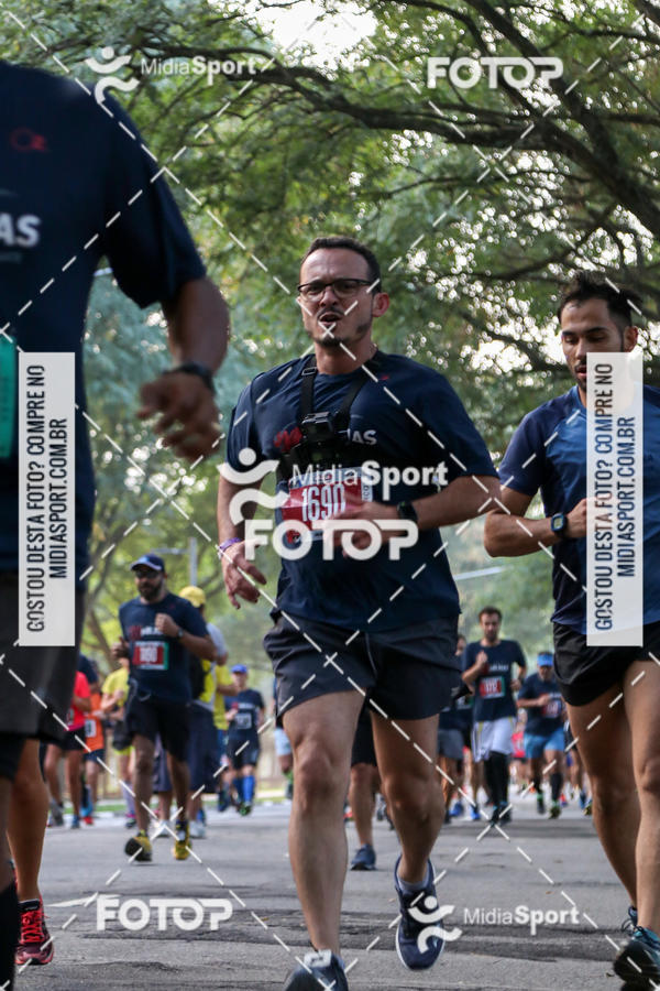 Buy your photos of the event10 Milhas 2018 - So Paulo on Fotop