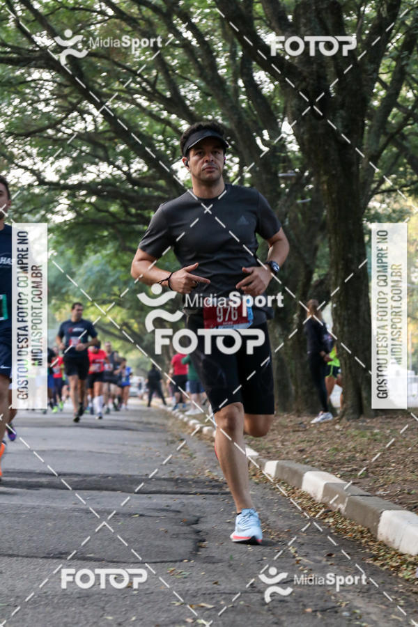 Buy your photos of the event10 Milhas 2018 - So Paulo on Fotop