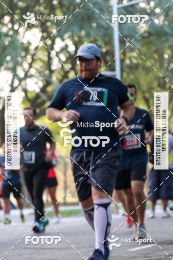 Buy your photos of the event10 Milhas 2018 - So Paulo on Fotop