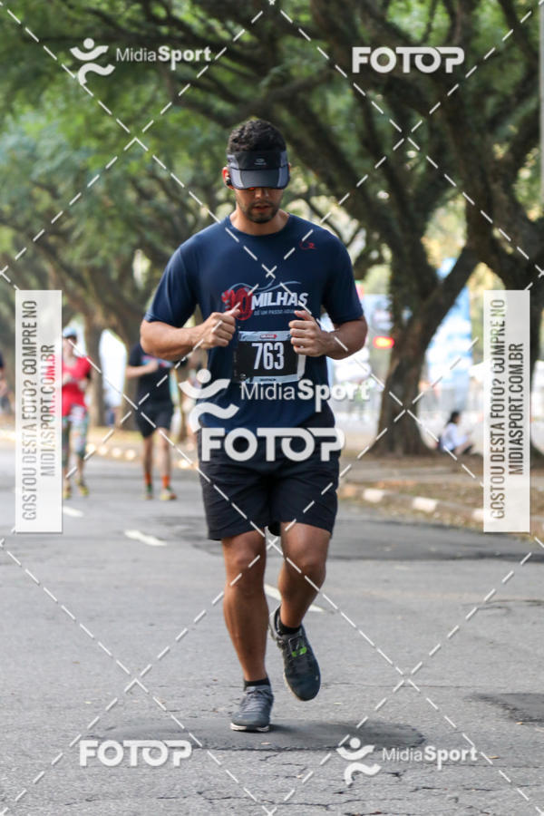 Buy your photos of the event10 Milhas 2018 - So Paulo on Fotop