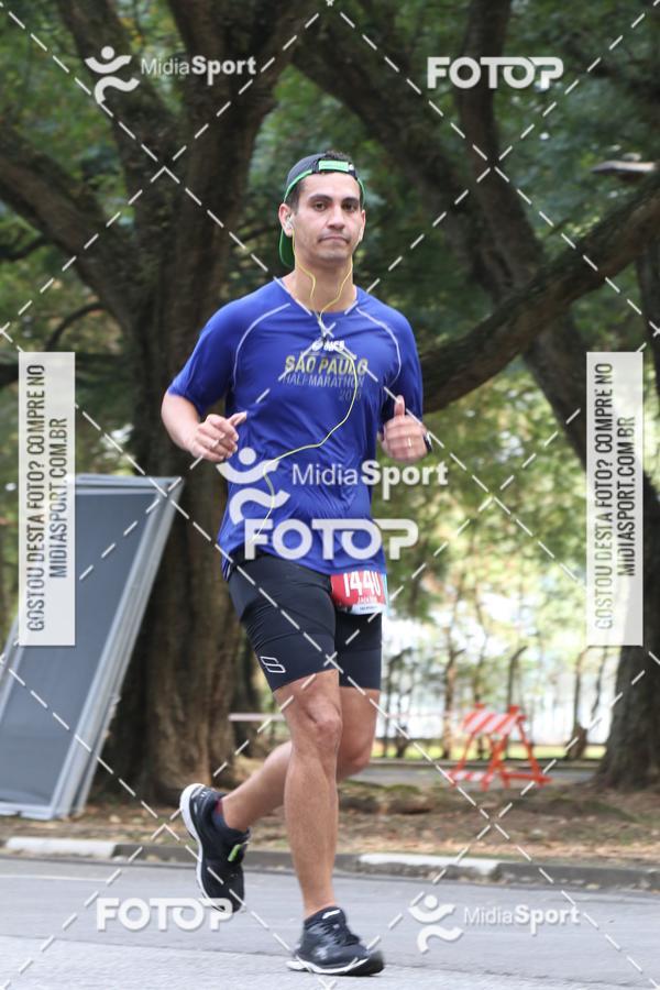 Buy your photos of the event10 Milhas 2018 - So Paulo on Fotop