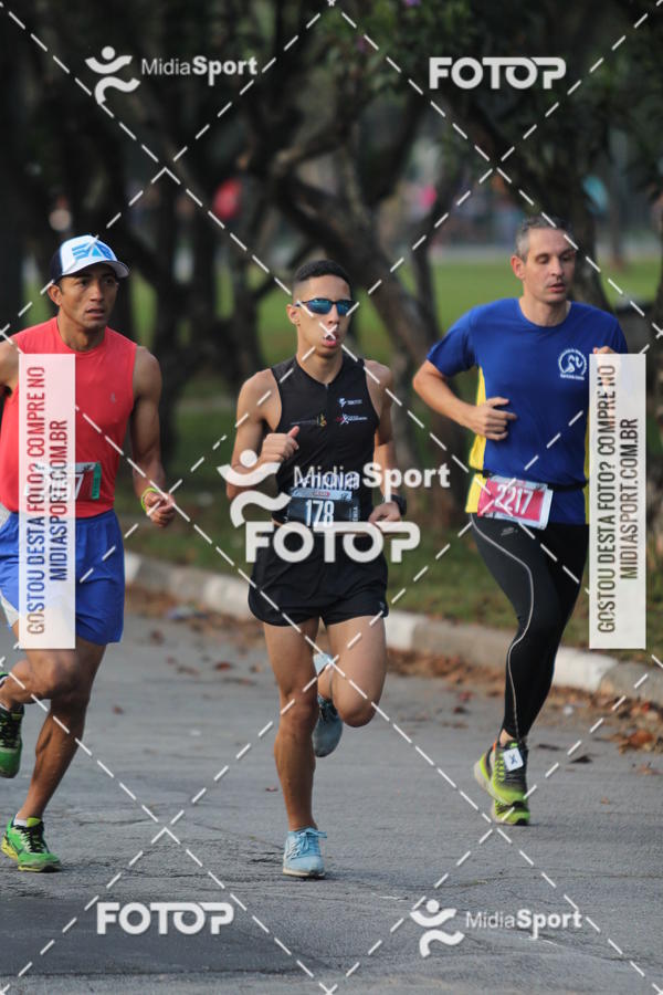 Buy your photos of the event10 Milhas 2018 - So Paulo on Fotop