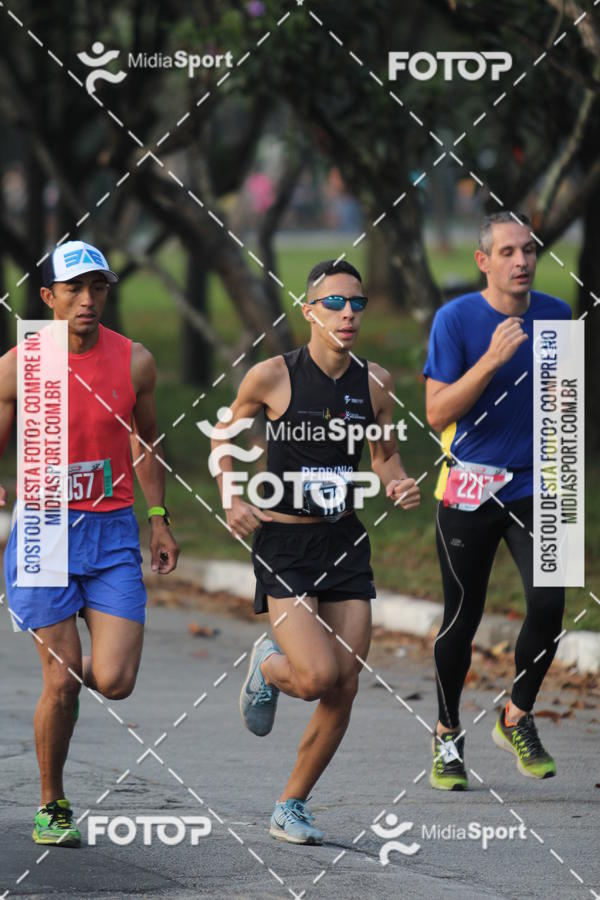 Buy your photos of the event10 Milhas 2018 - So Paulo on Fotop