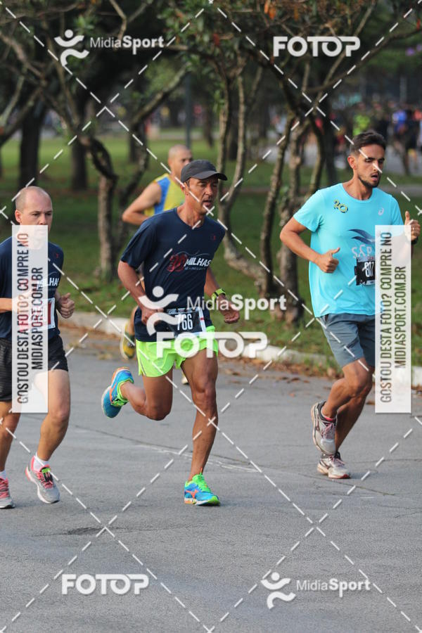 Buy your photos of the event10 Milhas 2018 - So Paulo on Fotop