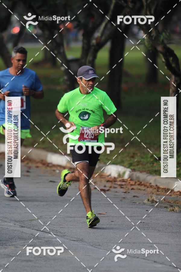 Buy your photos of the event10 Milhas 2018 - So Paulo on Fotop