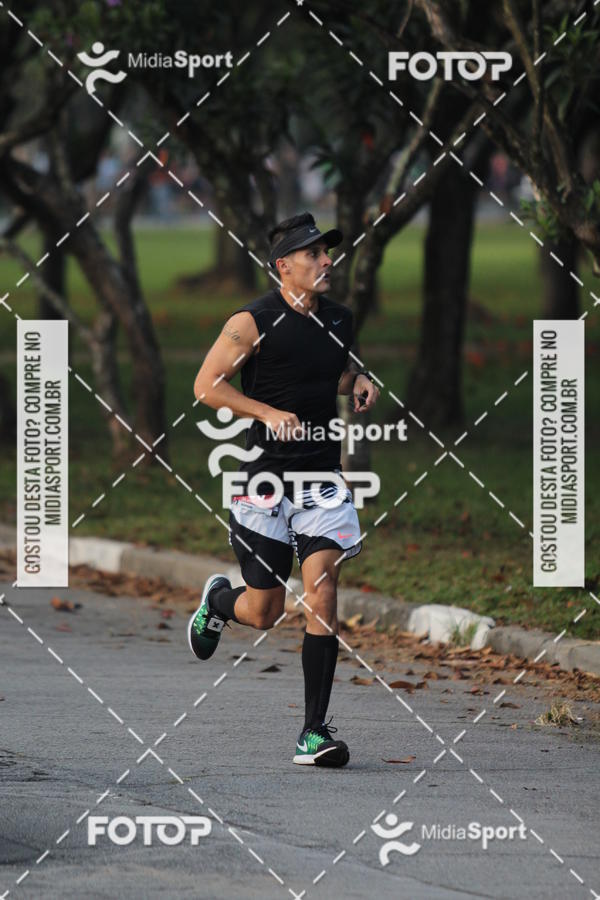 Buy your photos of the event10 Milhas 2018 - So Paulo on Fotop