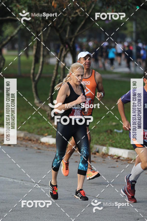 Buy your photos of the event10 Milhas 2018 - So Paulo on Fotop