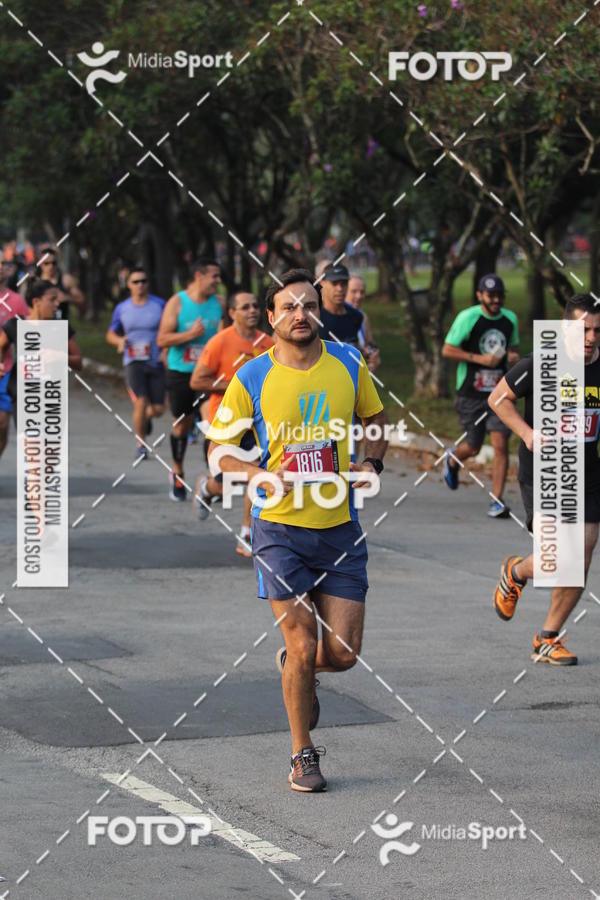 Buy your photos of the event10 Milhas 2018 - So Paulo on Fotop
