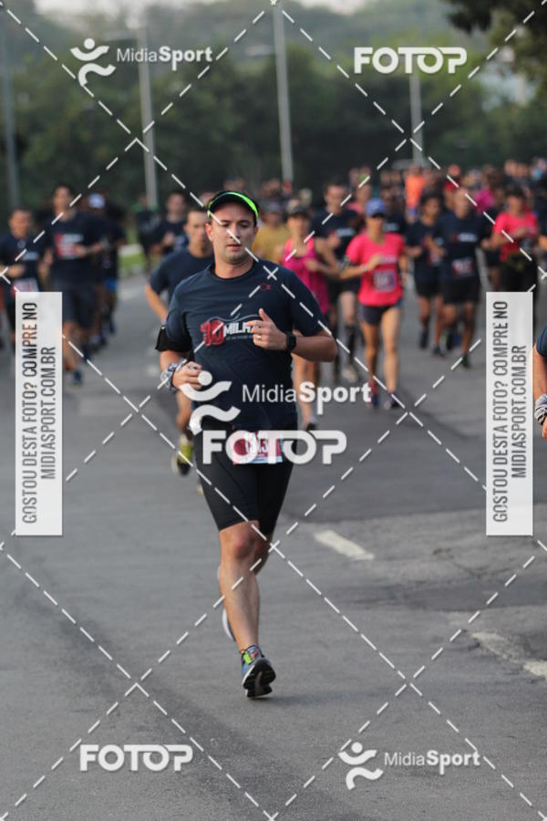 Buy your photos of the event10 Milhas 2018 - So Paulo on Fotop