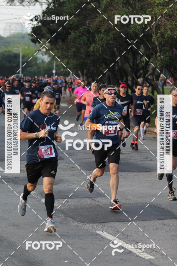 Buy your photos of the event10 Milhas 2018 - So Paulo on Fotop