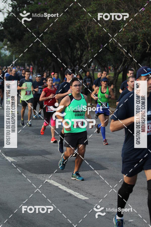 Buy your photos of the event10 Milhas 2018 - So Paulo on Fotop
