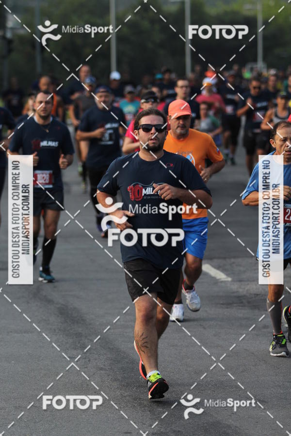 Buy your photos of the event10 Milhas 2018 - So Paulo on Fotop