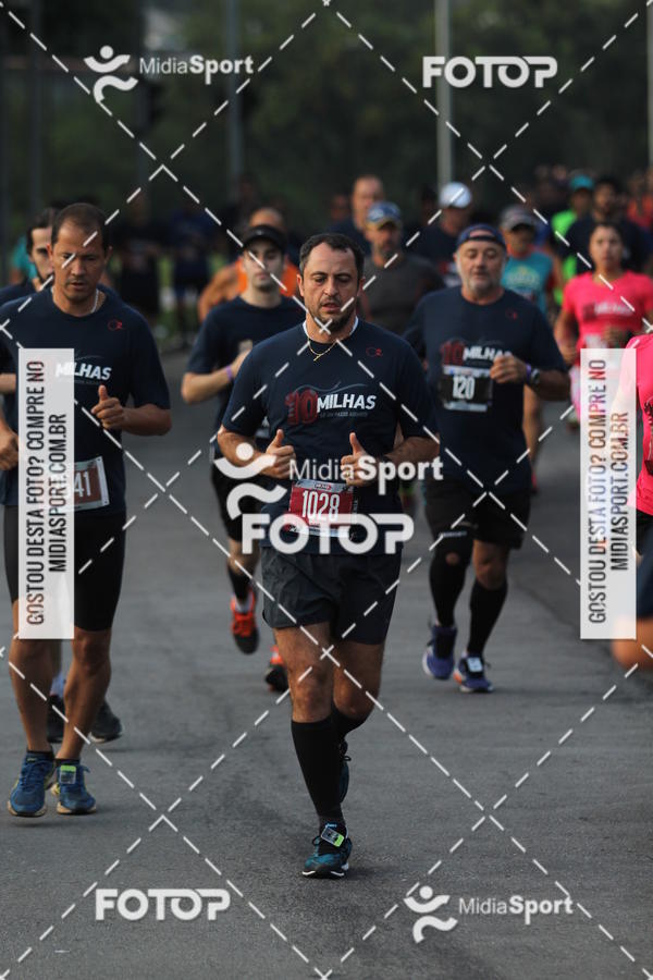 Buy your photos of the event10 Milhas 2018 - So Paulo on Fotop