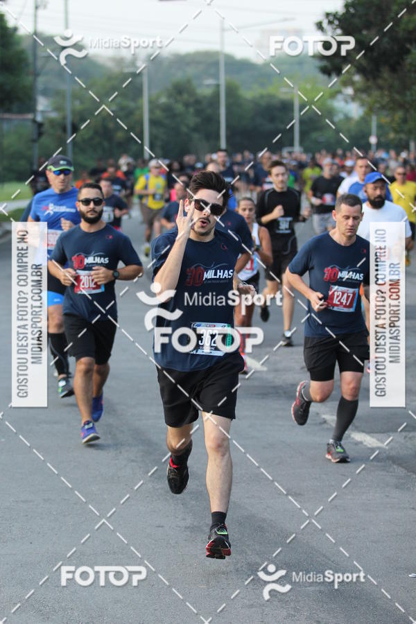 Buy your photos of the event10 Milhas 2018 - So Paulo on Fotop