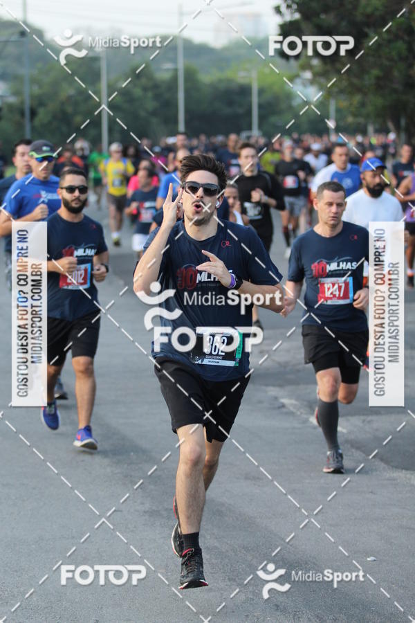 Buy your photos of the event10 Milhas 2018 - So Paulo on Fotop