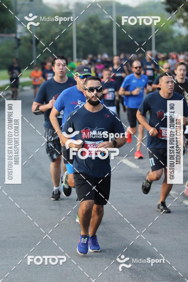 Buy your photos of the event10 Milhas 2018 - So Paulo on Fotop