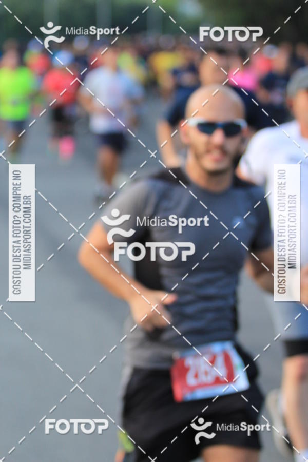 Buy your photos of the event10 Milhas 2018 - So Paulo on Fotop