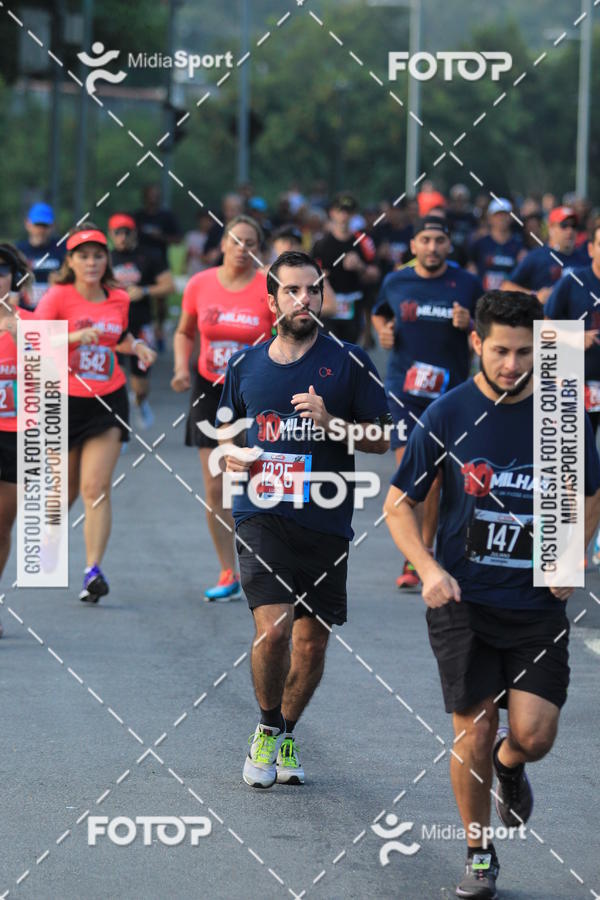 Buy your photos of the event10 Milhas 2018 - So Paulo on Fotop