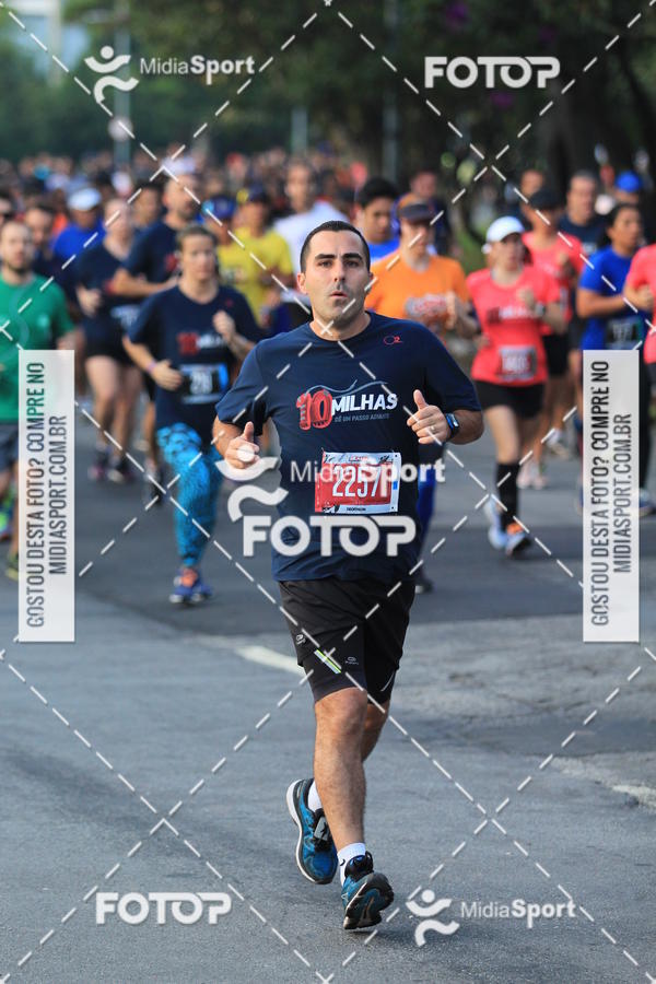 Buy your photos of the event10 Milhas 2018 - So Paulo on Fotop