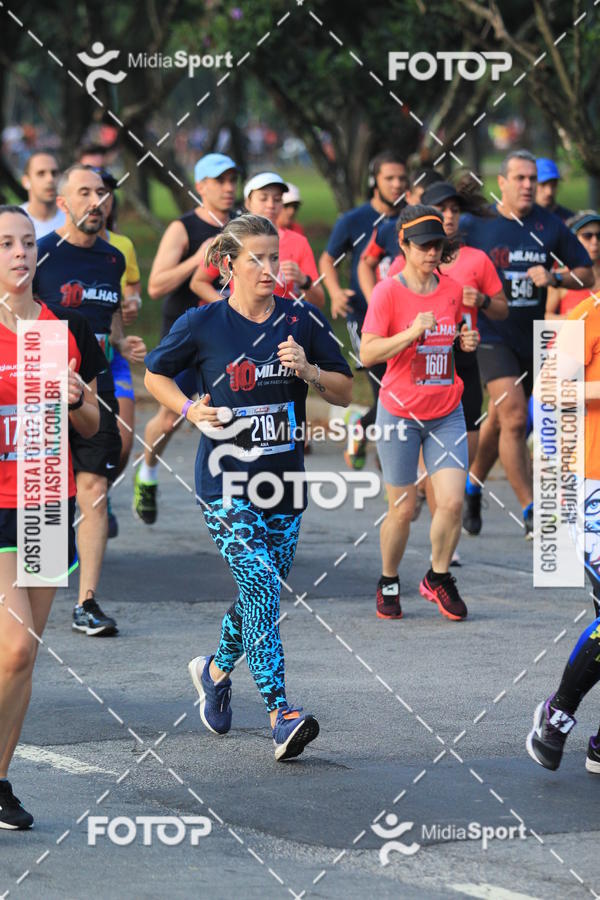 Buy your photos of the event10 Milhas 2018 - So Paulo on Fotop