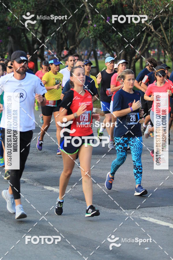 Buy your photos of the event10 Milhas 2018 - So Paulo on Fotop