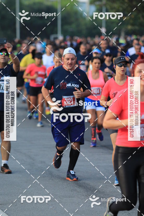 Buy your photos of the event10 Milhas 2018 - So Paulo on Fotop