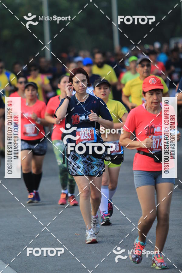 Buy your photos of the event10 Milhas 2018 - So Paulo on Fotop