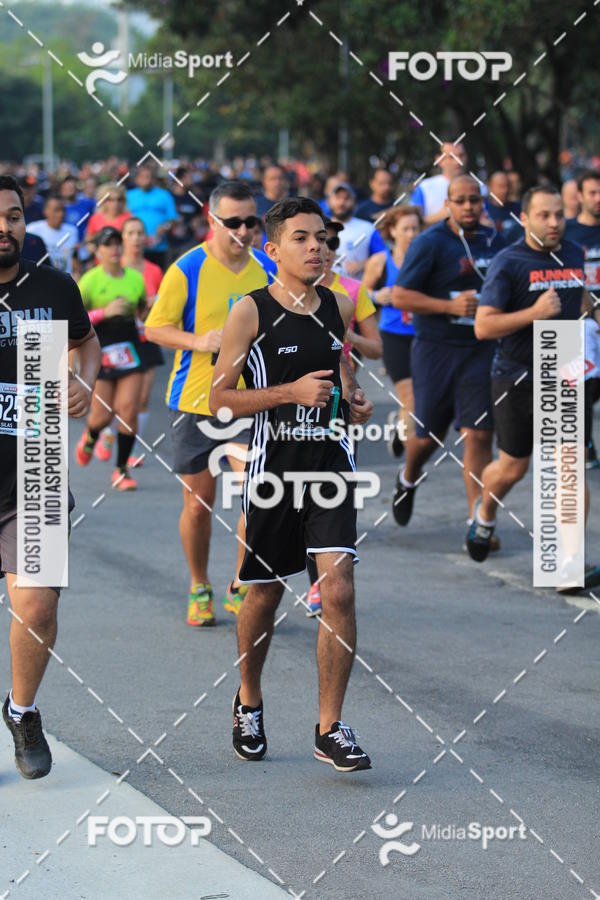 Buy your photos of the event10 Milhas 2018 - So Paulo on Fotop