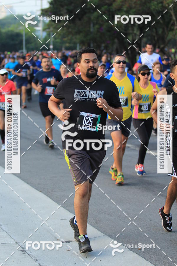 Buy your photos of the event10 Milhas 2018 - So Paulo on Fotop