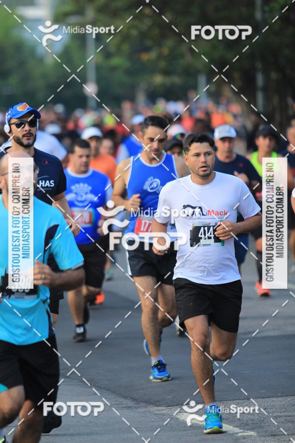 Buy your photos of the event10 Milhas 2018 - So Paulo on Fotop