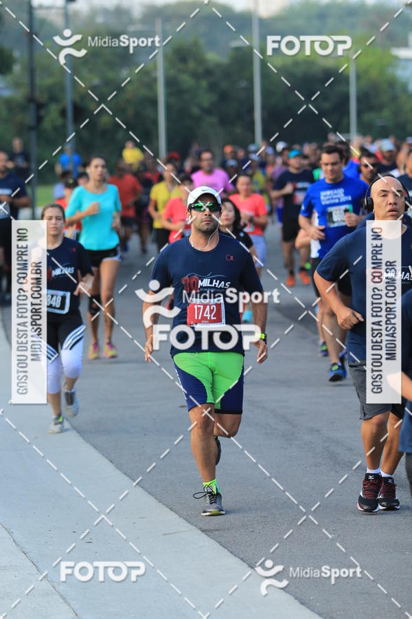 Buy your photos of the event10 Milhas 2018 - So Paulo on Fotop