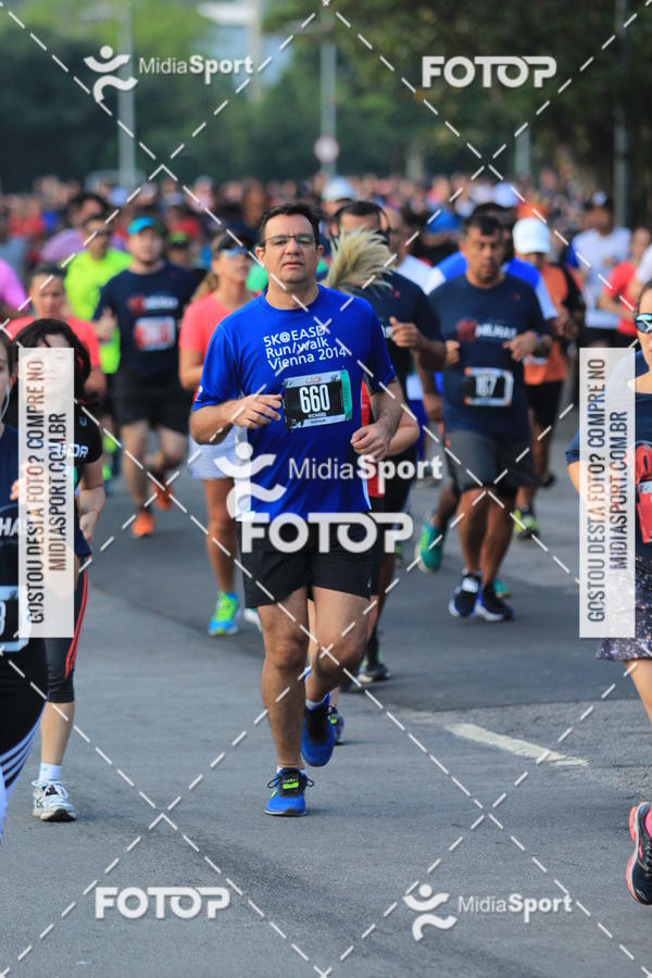 Buy your photos of the event10 Milhas 2018 - So Paulo on Fotop
