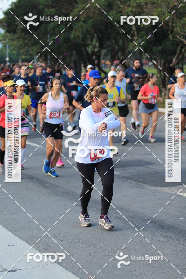 Buy your photos of the event10 Milhas 2018 - So Paulo on Fotop