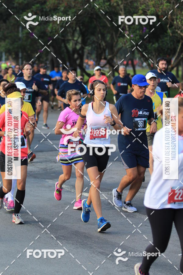 Buy your photos of the event10 Milhas 2018 - So Paulo on Fotop