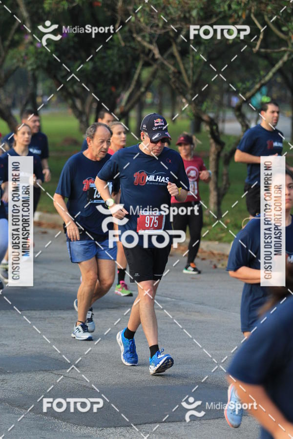 Buy your photos of the event10 Milhas 2018 - So Paulo on Fotop