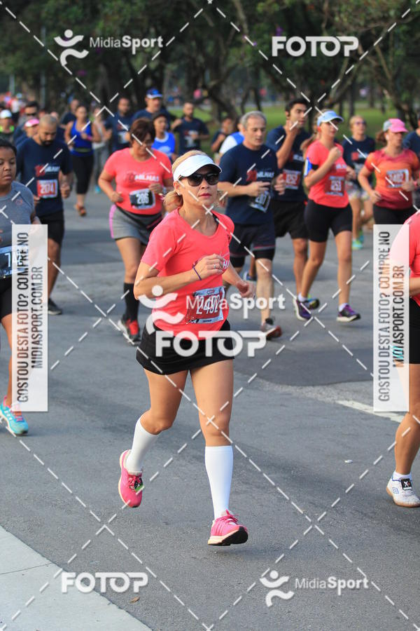 Buy your photos of the event10 Milhas 2018 - So Paulo on Fotop