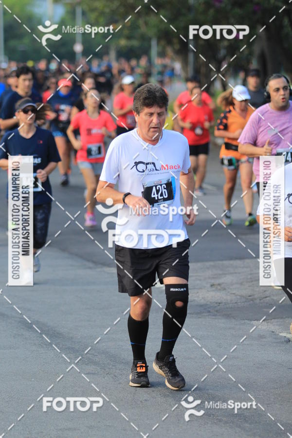 Buy your photos of the event10 Milhas 2018 - So Paulo on Fotop
