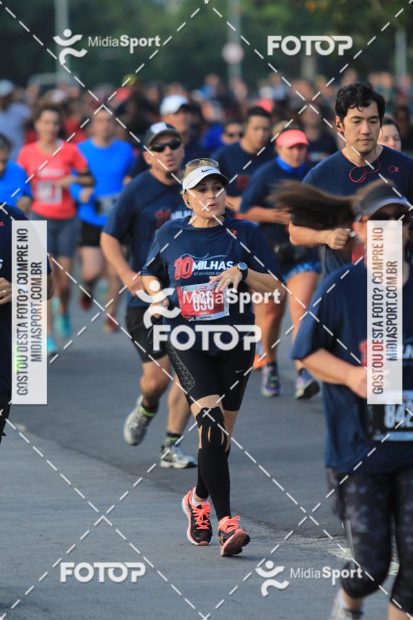 Buy your photos of the event10 Milhas 2018 - So Paulo on Fotop