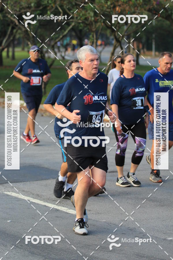 Buy your photos of the event10 Milhas 2018 - So Paulo on Fotop