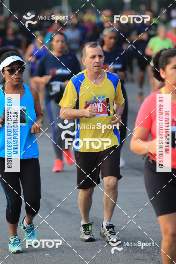 Buy your photos of the event10 Milhas 2018 - So Paulo on Fotop