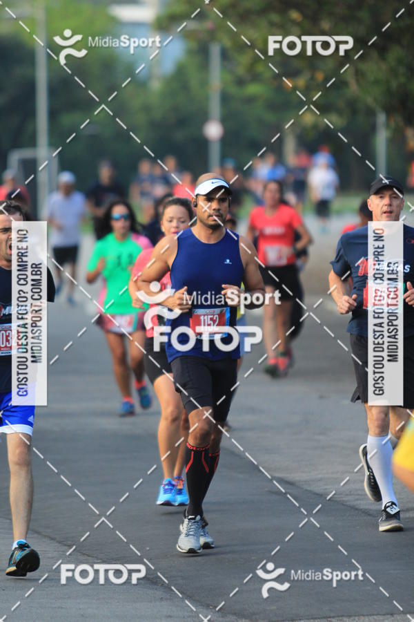 Buy your photos of the event10 Milhas 2018 - So Paulo on Fotop