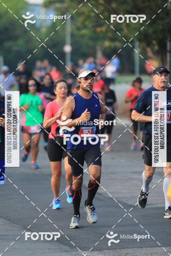Buy your photos of the event10 Milhas 2018 - So Paulo on Fotop