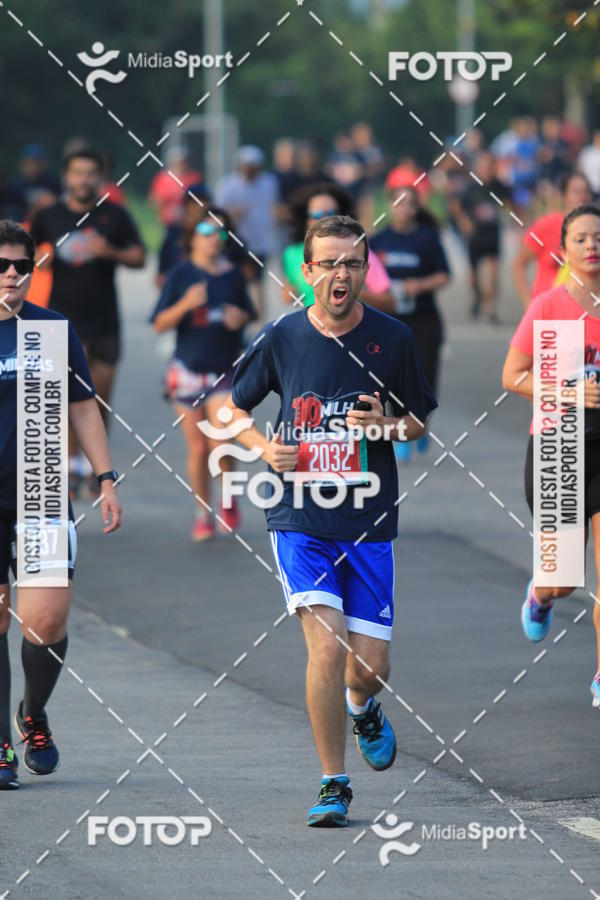 Buy your photos of the event10 Milhas 2018 - So Paulo on Fotop